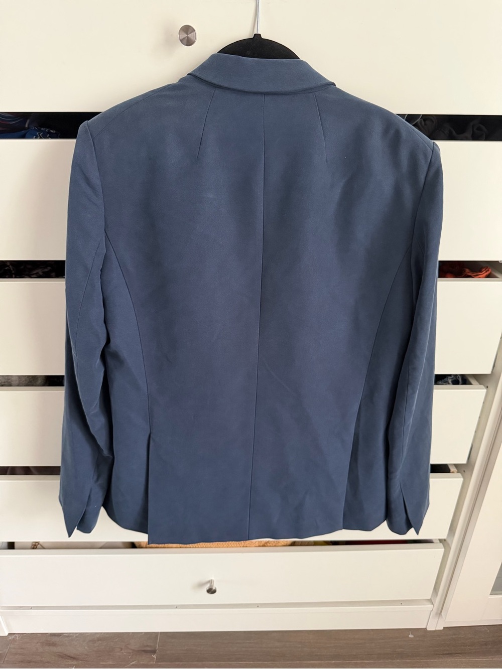 Theory silk blazer š” - Picture 4 of 5